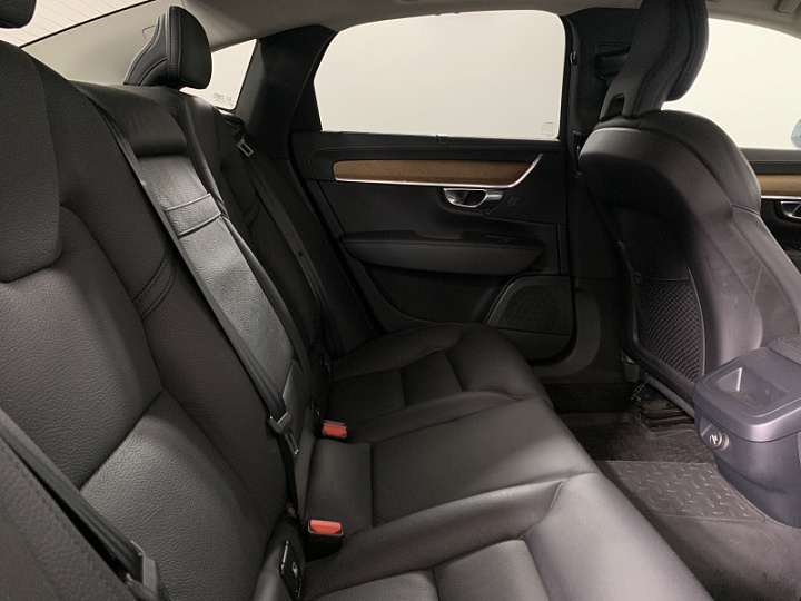 VOLVO S90 2, 2020 года, Автоматическая, Стальной (Серый)