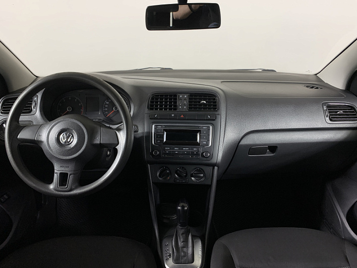 VOLKSWAGEN Polo 1.6, 2014 года, Автоматическая, ТЕМНО-СИНИЙ