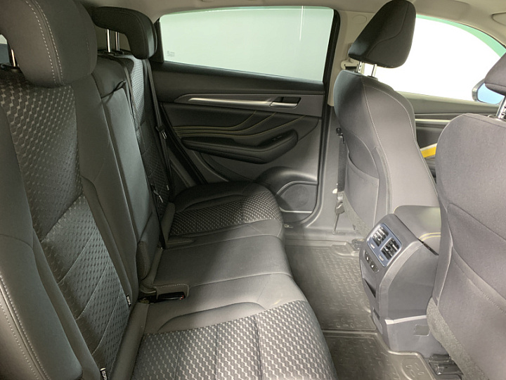 HAVAL F7X 2, 2019 года, Робот, СЕРЫЙ