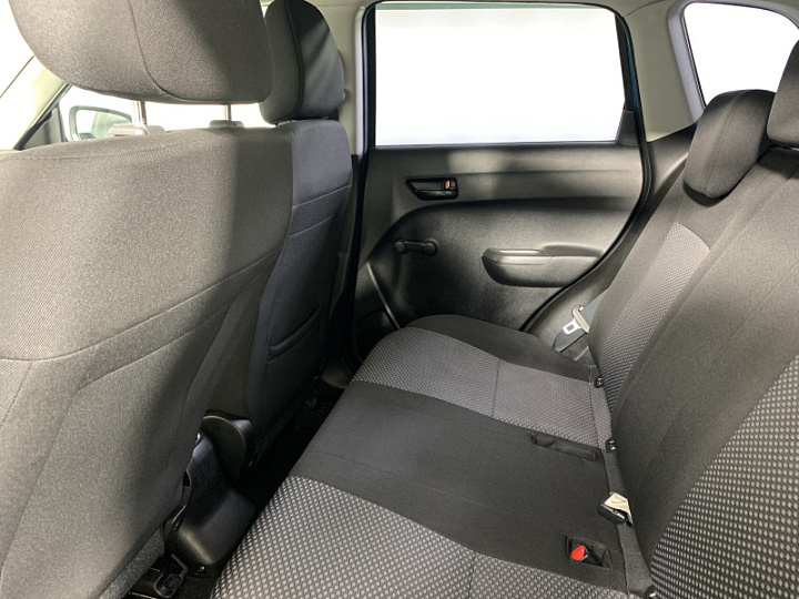 SUZUKI Vitara 1.6, 2016 года, Автоматическая, ГОЛУБОЙ