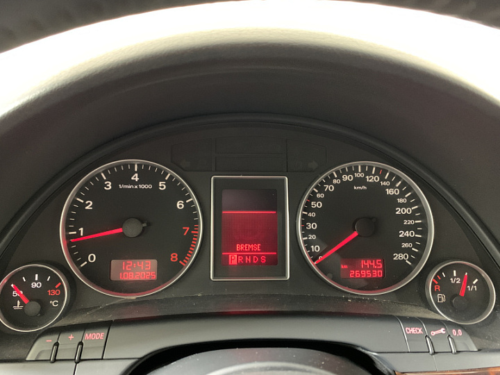 AUDI A4 2, 2006 года, Автоматическая, Серебристый