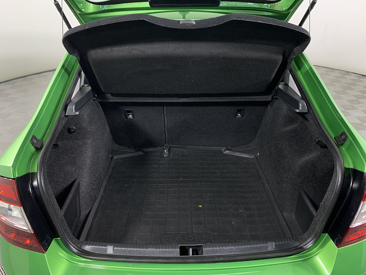 SKODA Rapid 1.6, 2018 года, Автоматическая, ЗЕЛЕНЫЙ