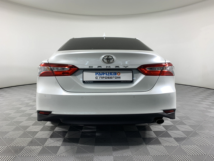 TOYOTA Camry 2.5, 2021 года, Автоматическая, БЕЛЫЙ
