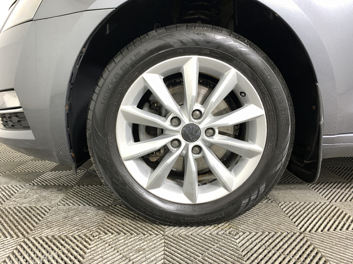 SKODA Octavia 1.4, 2018 года, Робот, ТЕМНО-СЕРЫЙ