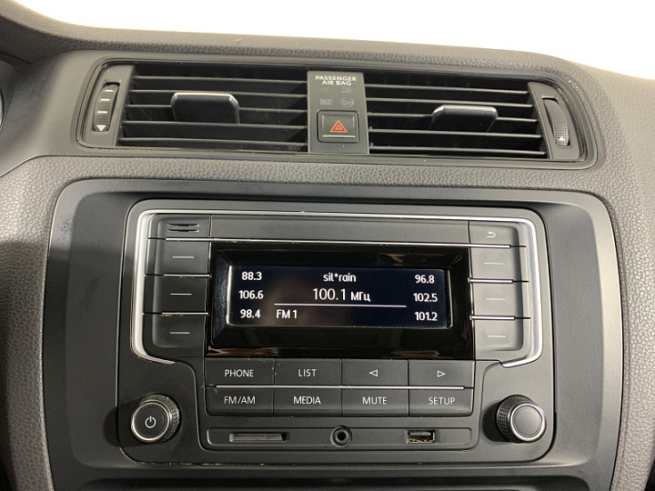 VOLKSWAGEN Jetta 1.6, 2016 года, Автоматическая, БЕЛЫЙ