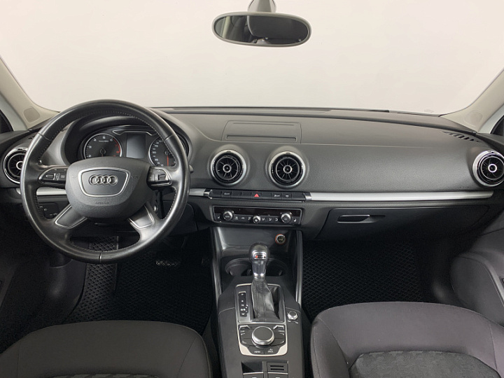 AUDI A3 1.8, 2012 года, Робот, БОРДОВЫЙ