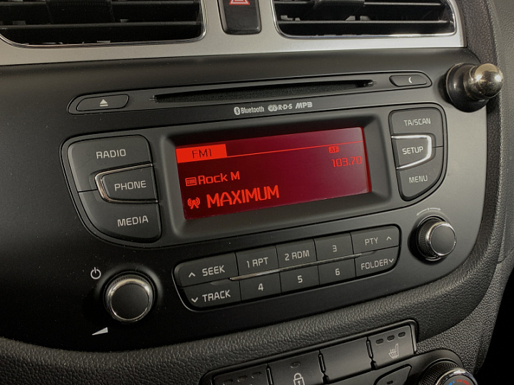 KIA Ceed 1.6, 2015 года, Механика, КОРИЧНЕВЫЙ