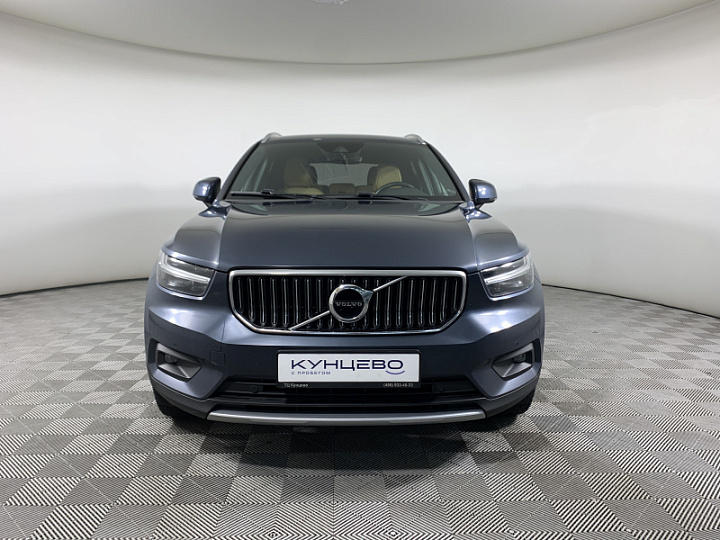 VOLVO XC40 2, 2019 года, Автоматическая, Темно-голубой