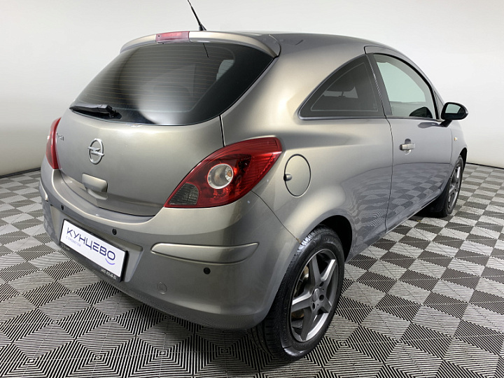 Opel Corsa 1.4, 2013 года, Автоматическая, Бежевый