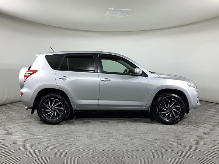 TOYOTA RAV4 2, 2010 года, Вариатор, Серебристый