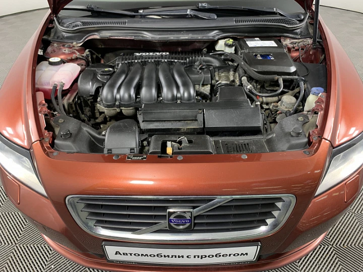 Всё тот же двигатель на Volvo s40II 2.4