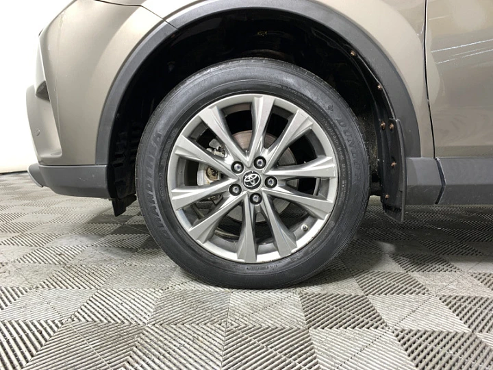 TOYOTA RAV4 2.2, 2015 года, Автоматическая, Бронзовый