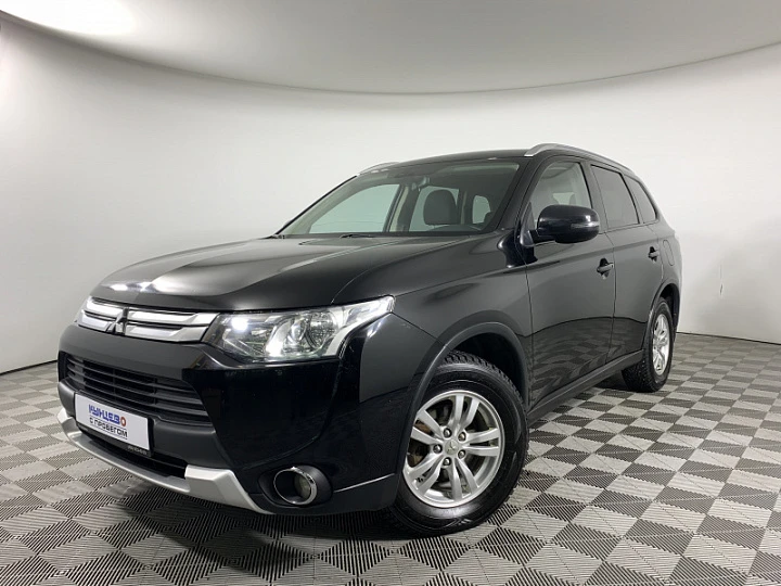 Митсубиси Аутлендер Черная