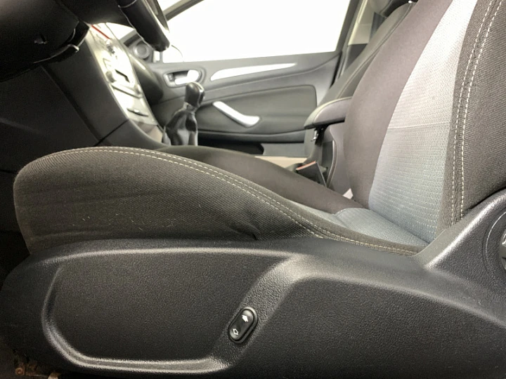 FORD Mondeo 2, 2009 года, Механика, Серебристый