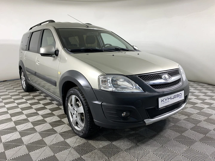 LADA (ВАЗ) Largus Cross 1.6, 2018 года, Механика, Серо-бежевый