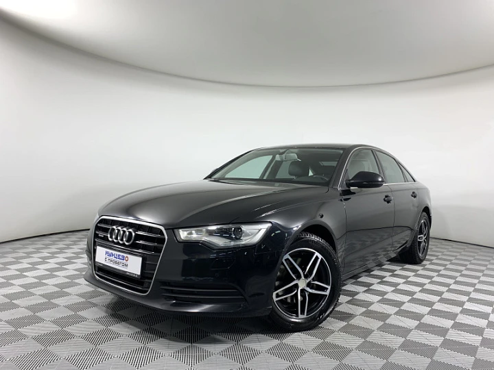 AUDI A6 Черная