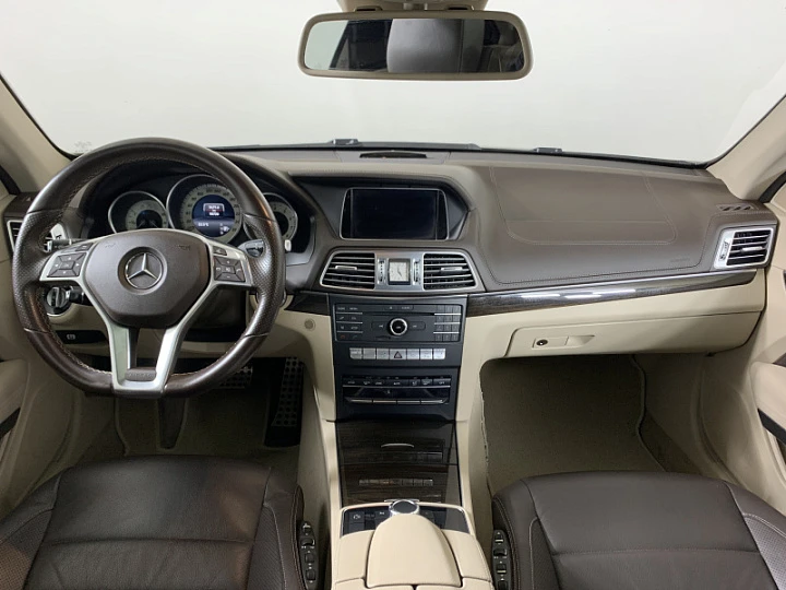 MERCEDES-BENZ E-Класс 2, 2016 года, Автоматическая, Серебристо-желтый