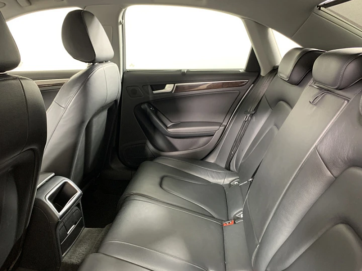 AUDI A4 2, 2013 года, Вариатор, БЕЛЫЙ