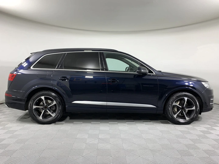Ауди Q7 Синяя