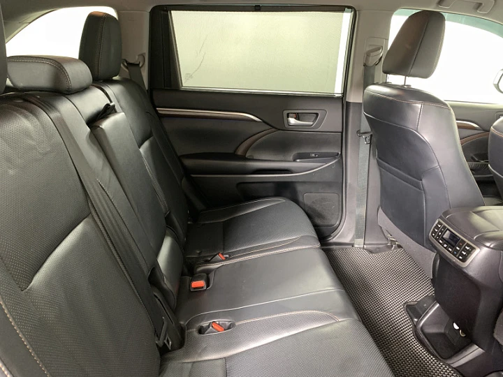 TOYOTA Highlander 3.5, 2014 года, Автоматическая, БЕЛЫЙ