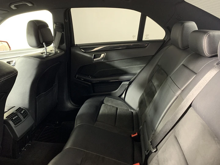 MERCEDES-BENZ E-Класс 2, 2014 года, Автоматическая, КРАСНЫЙ