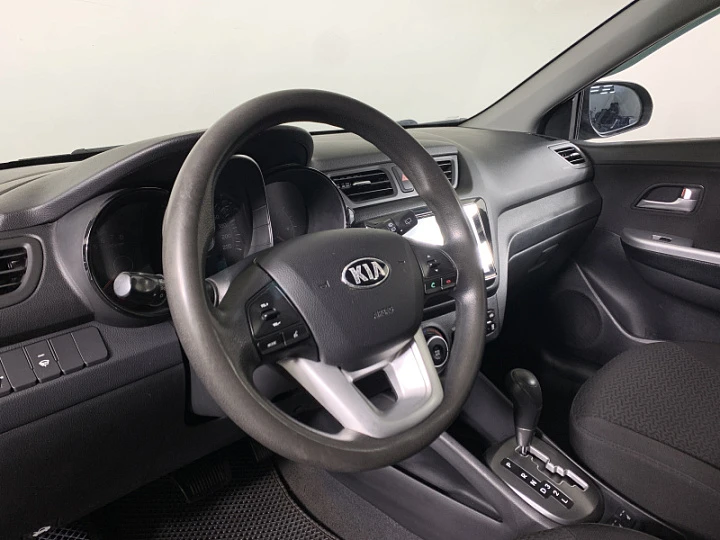 KIA Rio 1.6, 2013 года, Автоматическая, ЧЕРНЫЙ