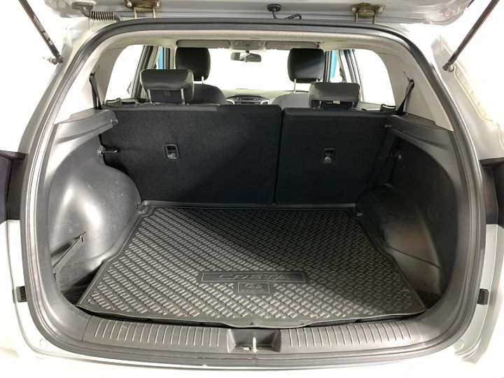 HYUNDAI Creta 2, 2017 года, Автоматическая, Серебристый