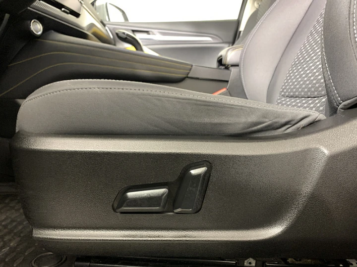 HAVAL F7X 2, 2021 года, Робот, СЕРЫЙ