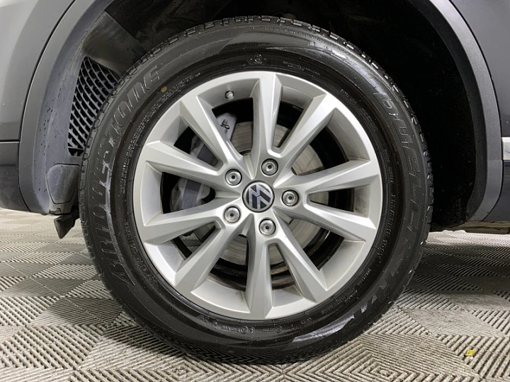 VOLKSWAGEN Touareg 3, 2014 года, Автоматическая, ЧЕРНЫЙ