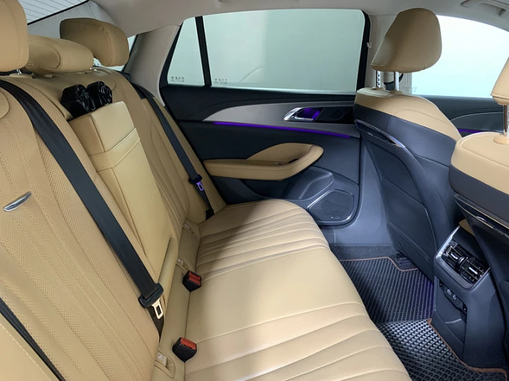 Hongqi H5 2, 2023 года, Автоматическая, ЧЕРНЫЙ