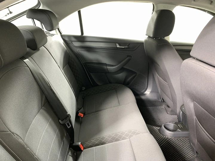 SKODA Rapid 1.6, 2020 года, Автоматическая, БЕЛЫЙ