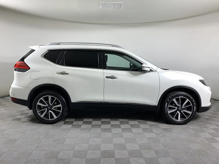 NISSAN X-Trail 2.5, 2019 года, Вариатор, БЕЛЫЙ