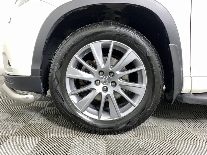 TOYOTA Highlander 3.5, 2014 года, Автоматическая, БЕЛЫЙ