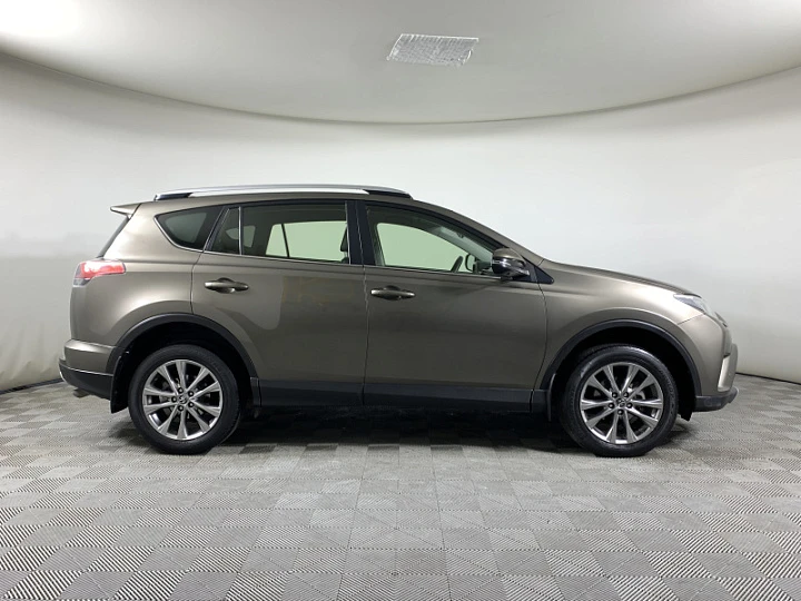 TOYOTA RAV4 2.2, 2015 года, Автоматическая, Бронзовый
