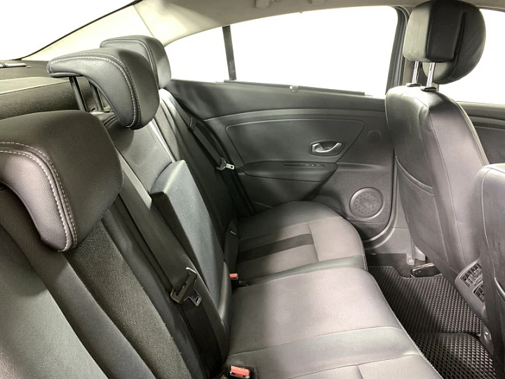 RENAULT Fluence 1.6, 2010 года, Автоматическая, СИНИЙ