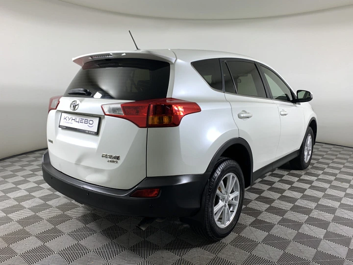 TOYOTA RAV4 2, 2014 года, Вариатор, БЕЛЫЙ