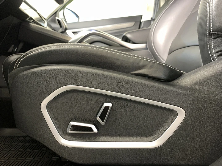 GEELY ATLAS PRO 1.5, 2023 года, Робот, БЕЛЫЙ