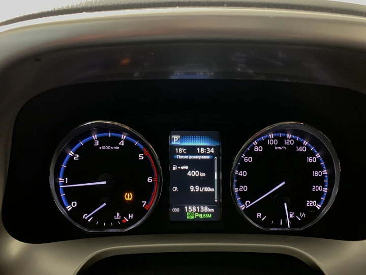 TOYOTA RAV4 2.2, 2015 года, Автоматическая, Бронзовый