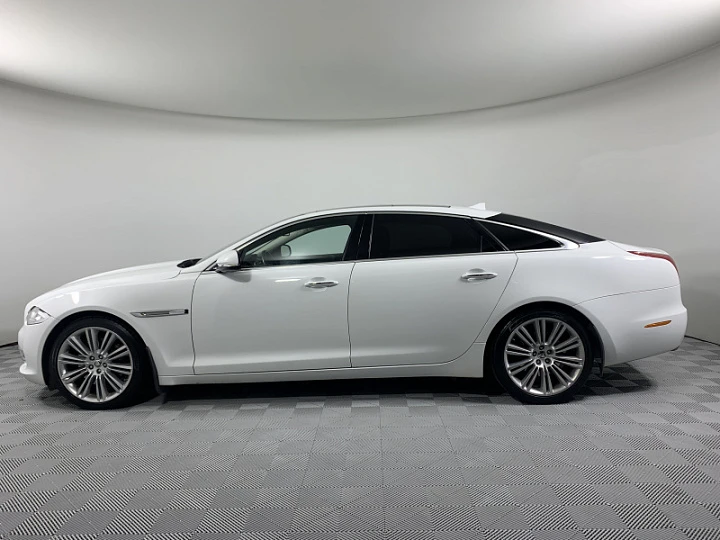 Ягуар XJ 2012