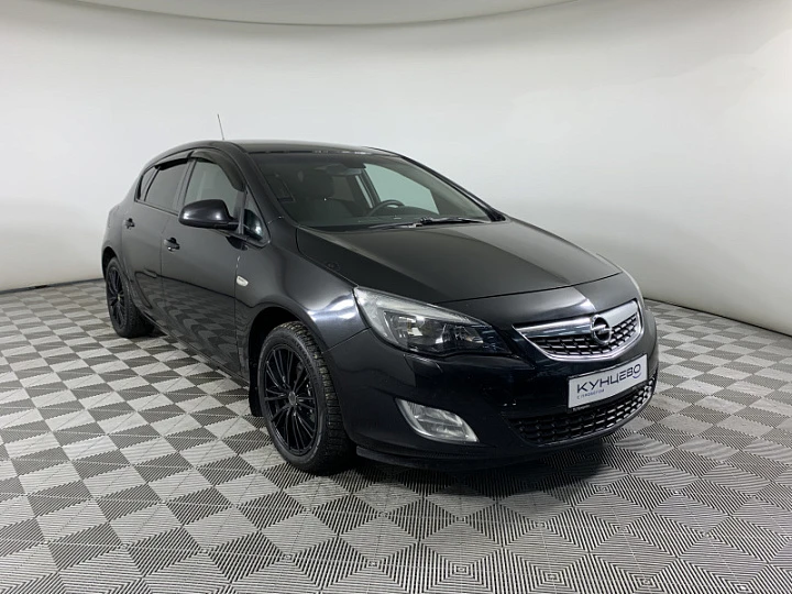 Опель Астра 2011 года