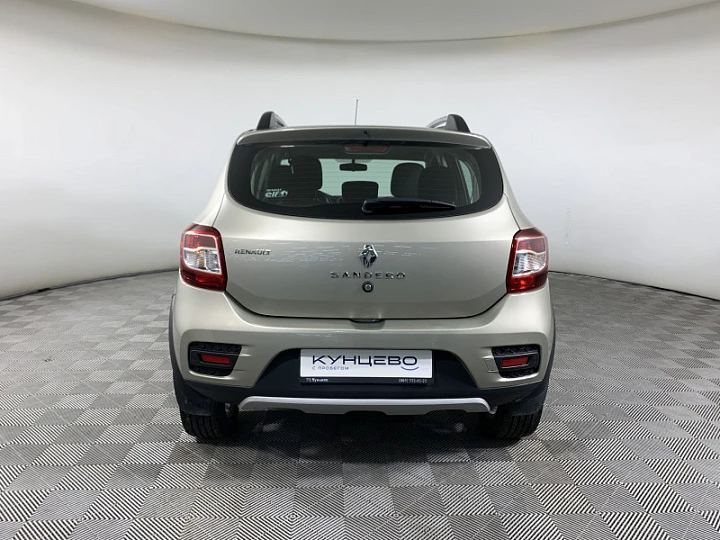 RENAULT Sandero Stepway 1.6, 2019 года, Механика, БЕЖЕВЫЙ