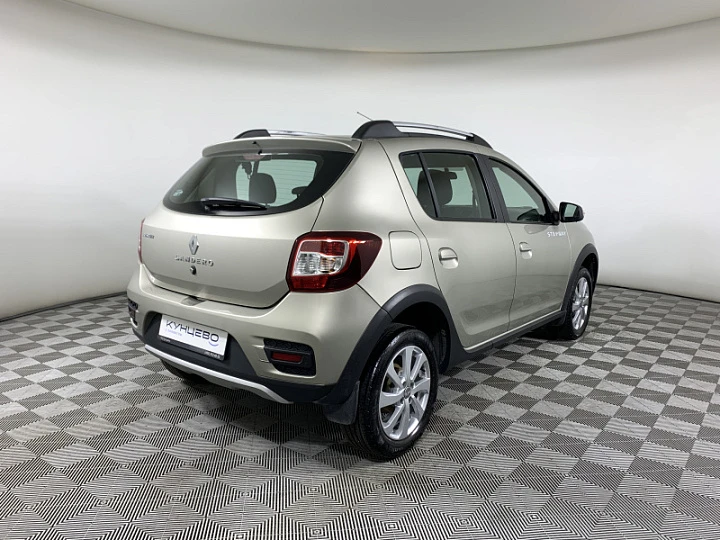 RENAULT Sandero Stepway 1.6, 2019 года, Механика, БЕЖЕВЫЙ