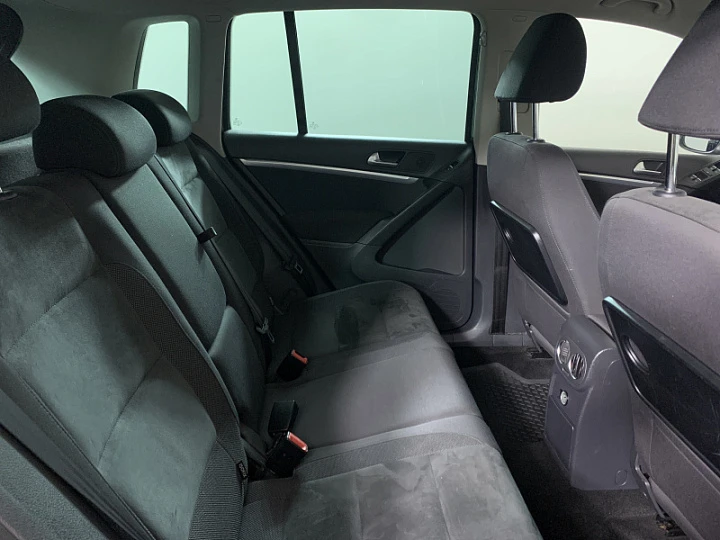 VOLKSWAGEN Tiguan 2, 2015 года, Автоматическая, КОРИЧНЕВЫЙ