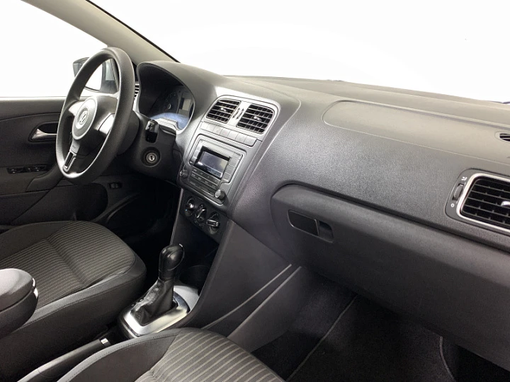 VOLKSWAGEN Polo 1.6, 2011 года, Автоматическая, Серебристый