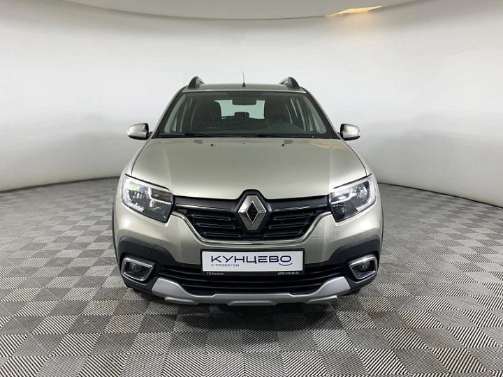 RENAULT Sandero Stepway 1.6, 2019 года, Механика, БЕЖЕВЫЙ