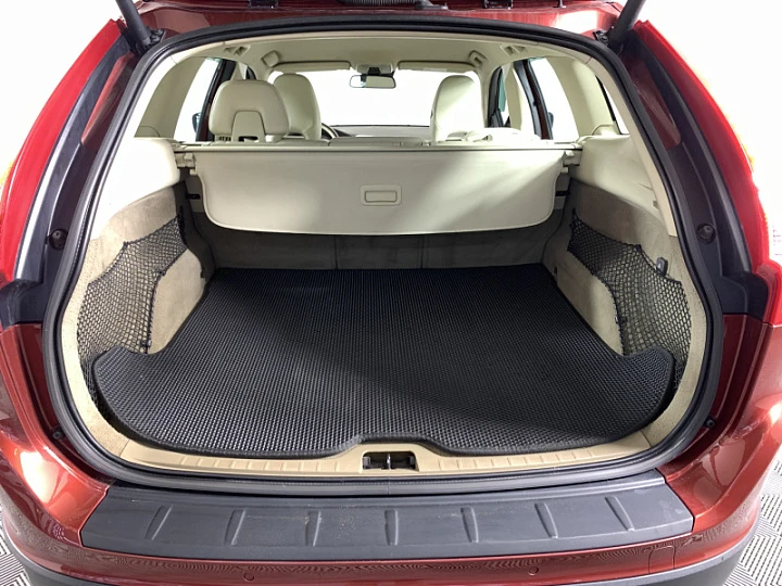 VOLVO XC60 2.4, 2011 года, Автоматическая, КРАСНЫЙ