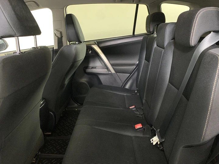 TOYOTA RAV4 2, 2014 года, Вариатор, БЕЛЫЙ