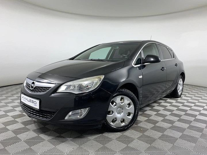 Опель Астра 2011 года
