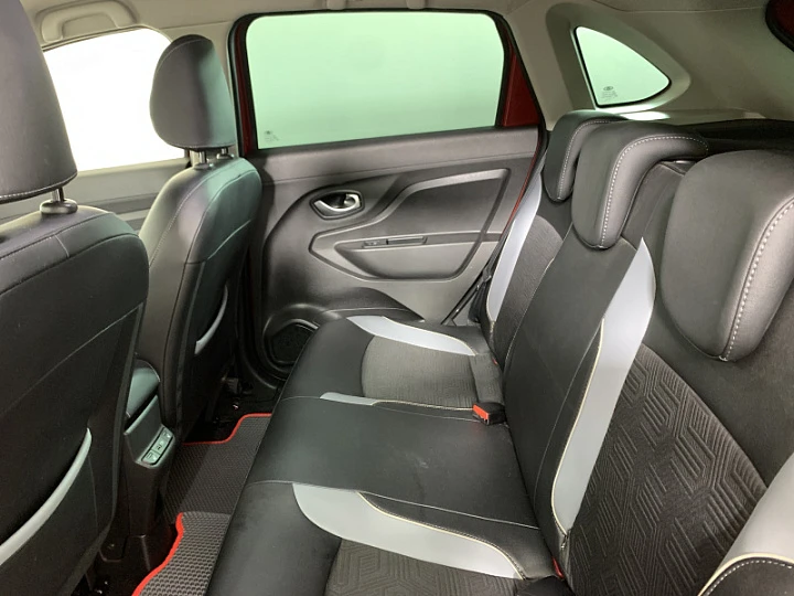 Lada XRAY 1.6, 2019 года, Вариатор, КРАСНЫЙ