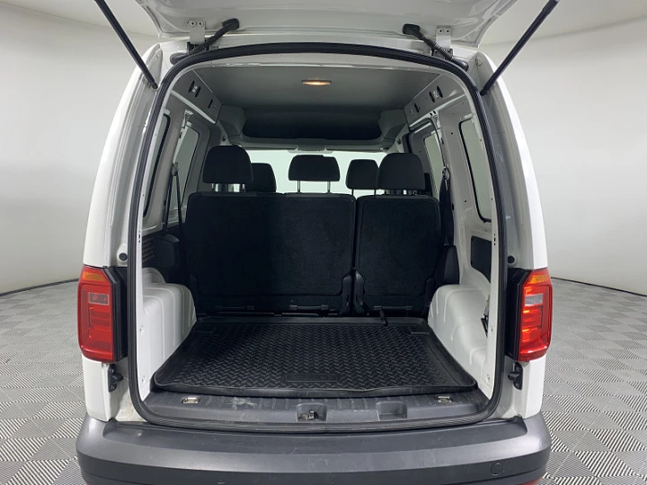 VOLKSWAGEN Caddy 1.6 110 . 2019 76200